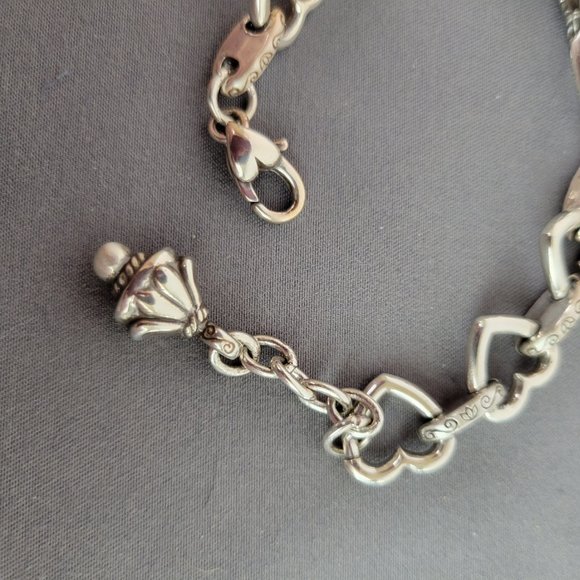 Chunky Silver Tone Linked Hearts Bracelet - Picture 6 of 7